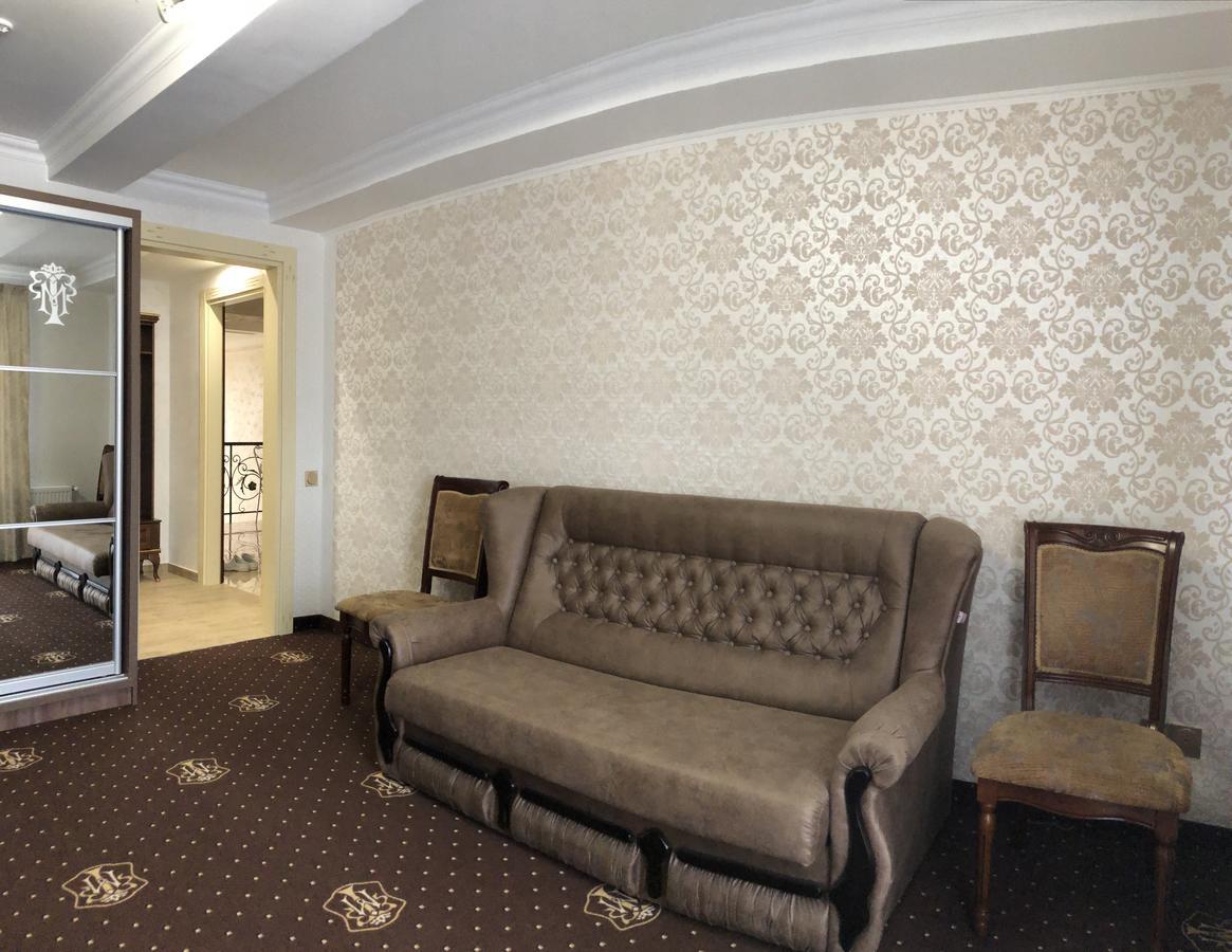 Hotel Boutique Tovmed Vinnytsia Exterior foto